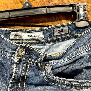 Buckle jake jeans 34L